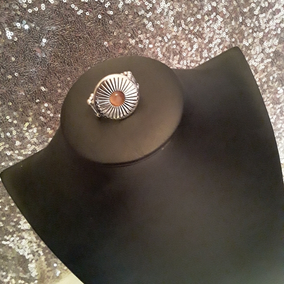 Paparazzi Jewelry - Picture 3 of 4